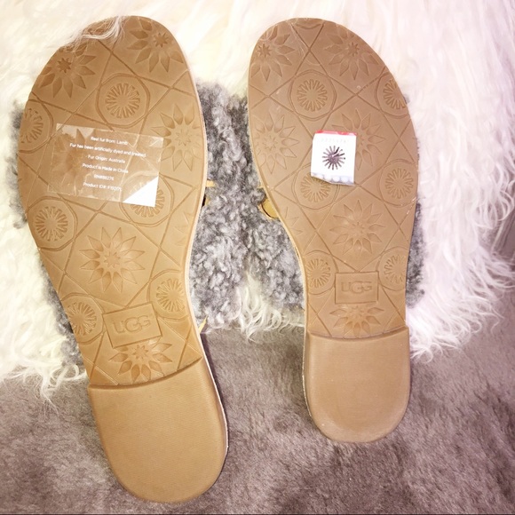 UGG Joni Slide in Grey - Picture 8 of 8